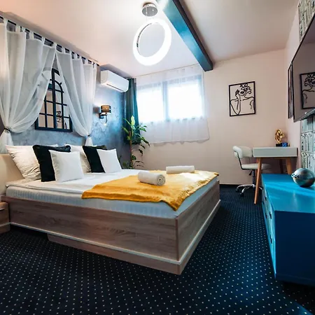 Ilmar House Villa *